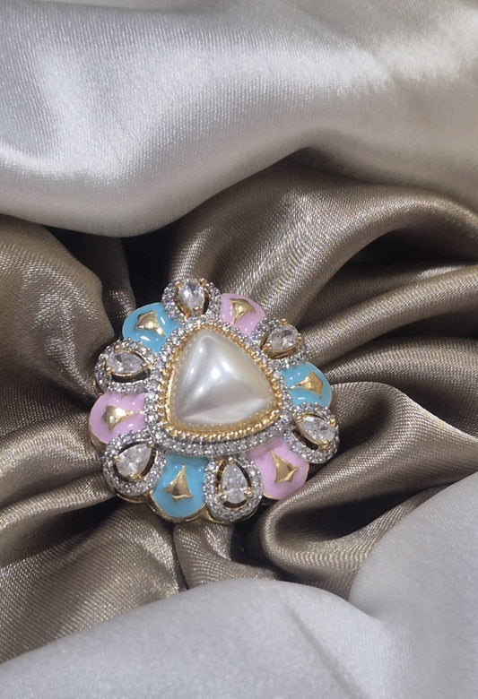 PEARL DOUBLET RING