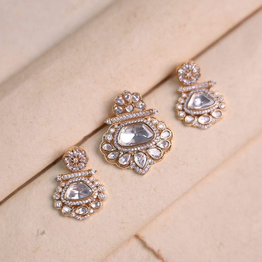 Vijiya Moissanite Pendant Set