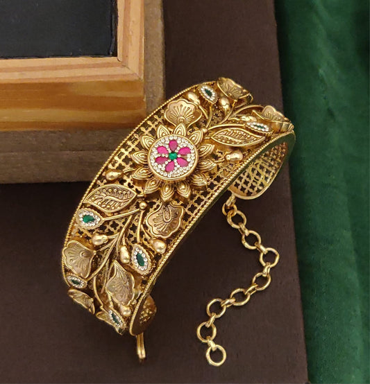 Mehek Rajwadi Bracelet