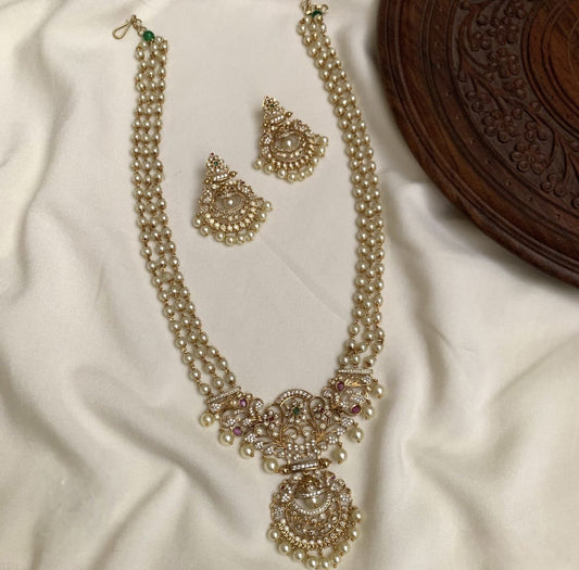 Meena Royal Pearl Set