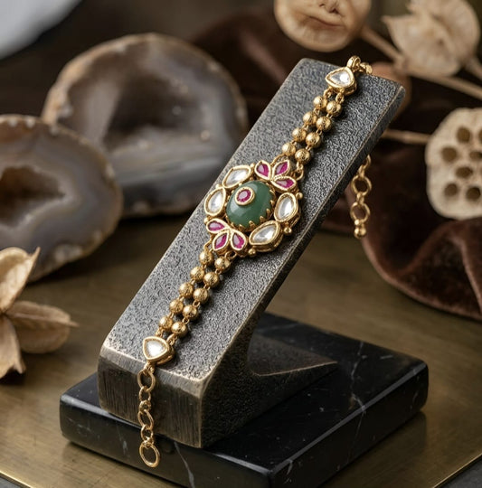 Emerald Rajwadi Bracelet with kundan