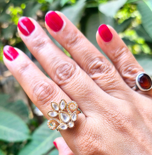 NISHA MOISSANITE RING WIT CZ STONE