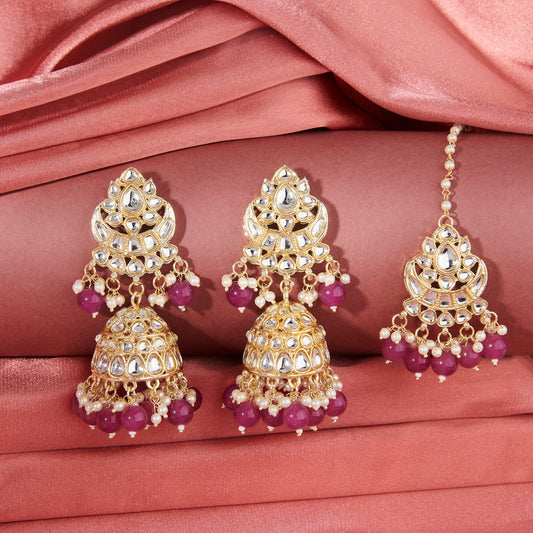 SNEHA KUNDAN EARRINS & MANG TIKKA WITH MAUVE COLOUR PEARLS
