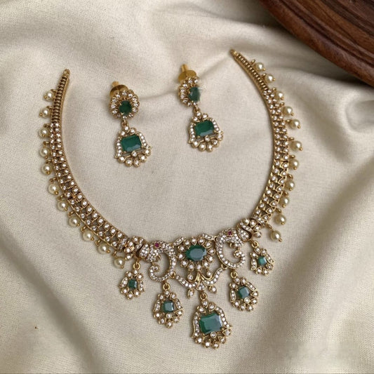 Giriyo Elephant Set (Green)