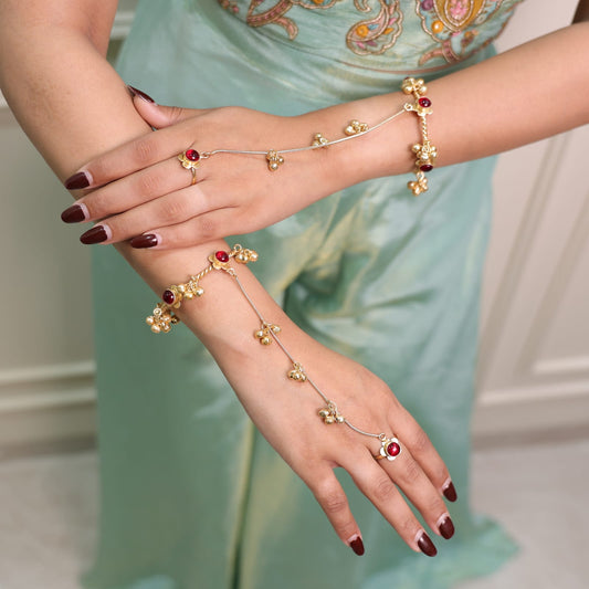 Chan-Chan Haathphool (Red)