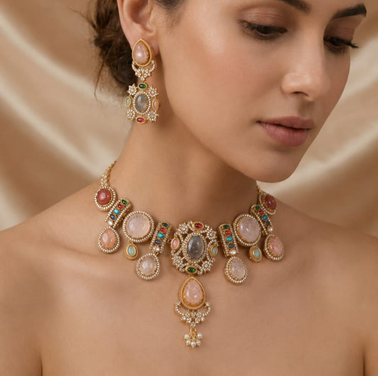 Giri -Sabhya Multicoloured Indowestern Choker Set