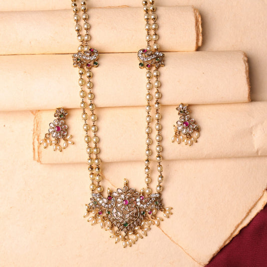 Mohini Pearl Set