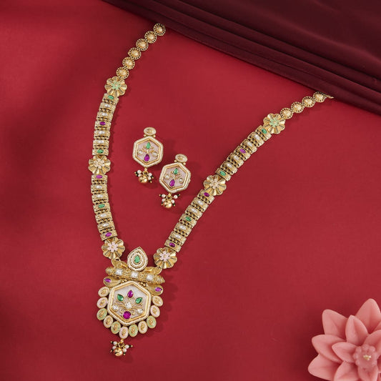 LONG MEGHNA RAJWADI NECKLACE WITH MOTHER OF PEARL