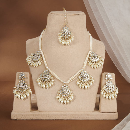 NISHA KUNDAN SET WITH WHITE BEADS & WHITE PEARLS