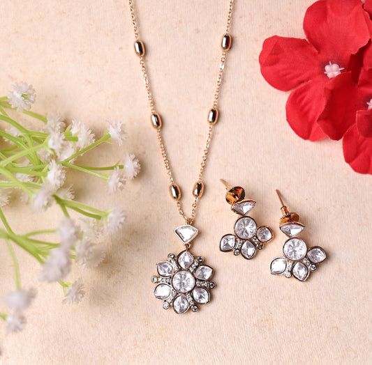 Arushi Moissanite Pendant Set